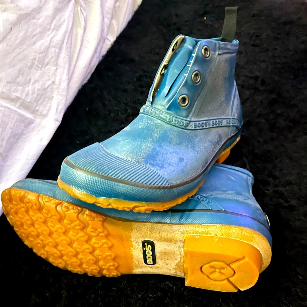 BOGS WOMENS CHARLOT WATERPROOF BOOTS Size 10 US